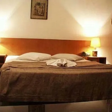 Pharaoh Egypt Hotel